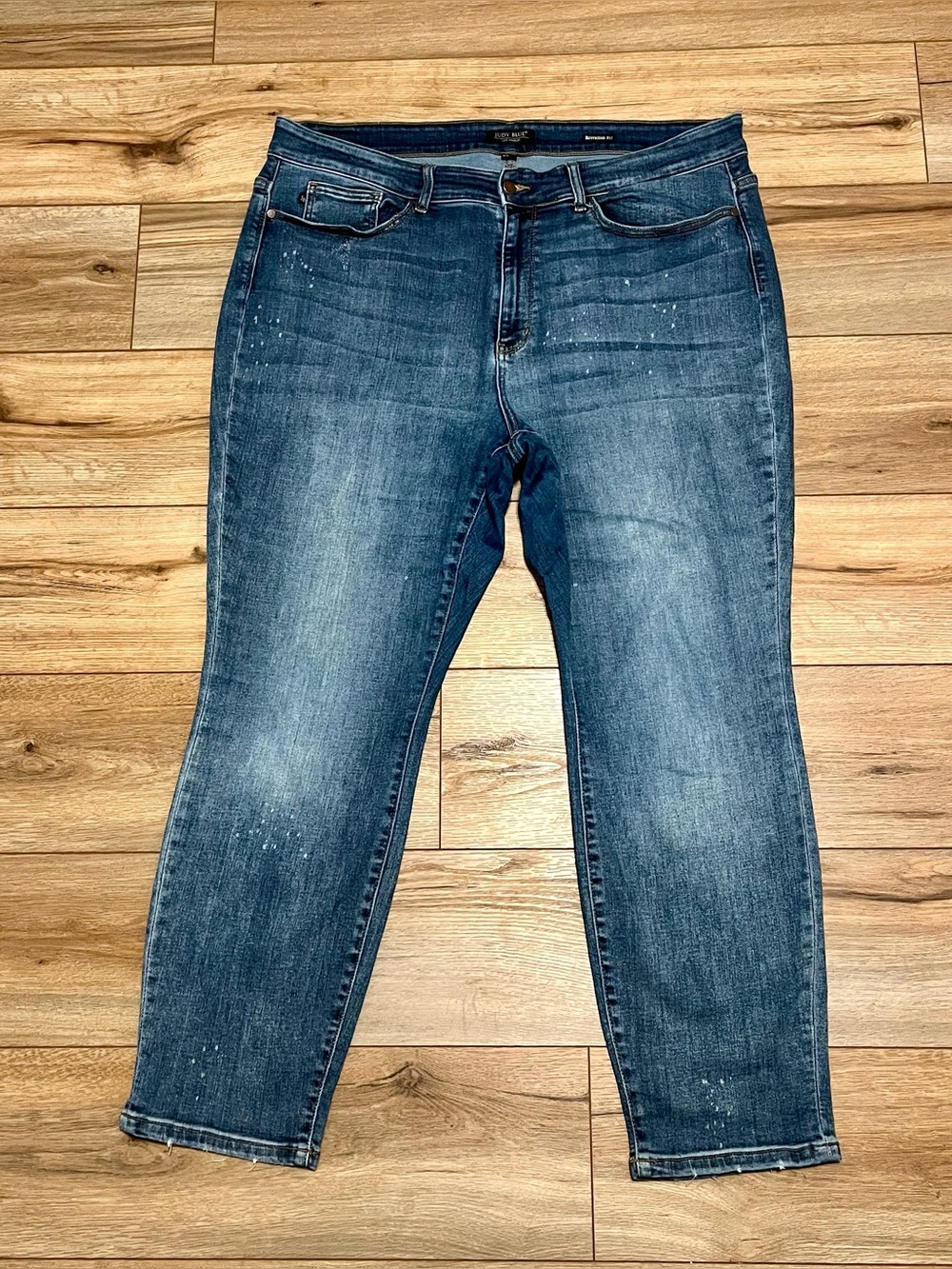 Judy Blue Boyfriend Fit Jeans Women’s Plus Size 22W Medium Wash Stretch Denim
